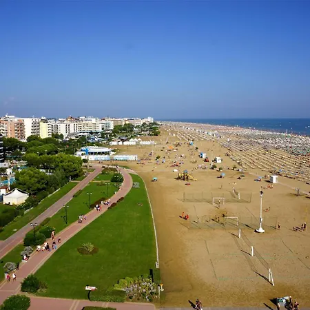 Newton * Bibione